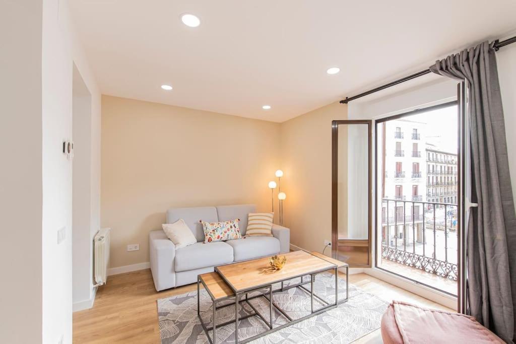 Espectacular Apartamento Plaza Mayor Madrid Exteriör bild