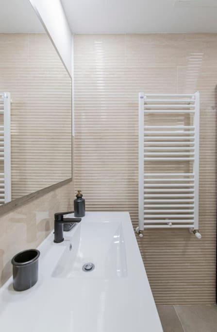 Espectacular Apartamento Plaza Mayor Madrid Exteriör bild